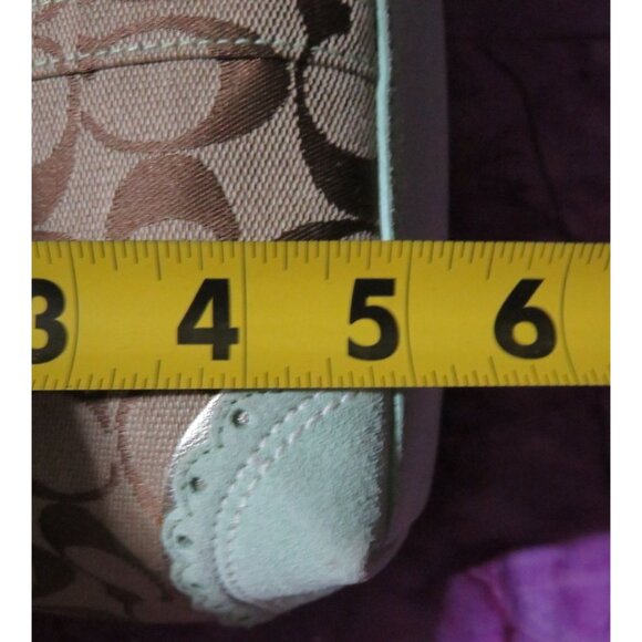 Coach 2000's Y2K Signature Collection Khaki Canvas & Green Suede demi baguette - Picture 12 of 14